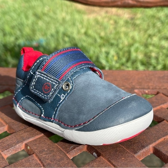 STRIDE Rite Soft Motion Cameron Sneakers In Navy Size 3W - Picture 3 of 12